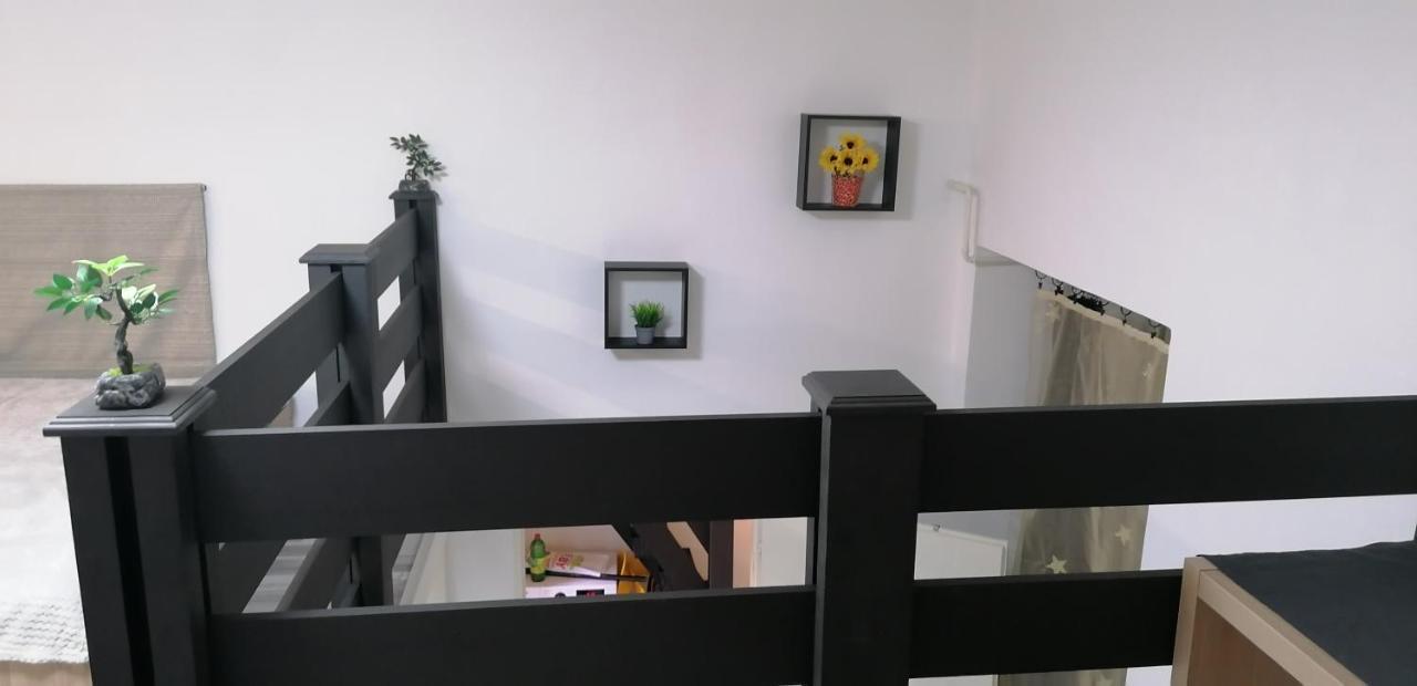 Little-Oasis Apartment Budapest Luaran gambar