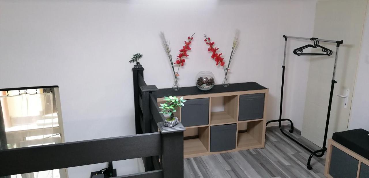 Little-Oasis Apartment Budapest Luaran gambar