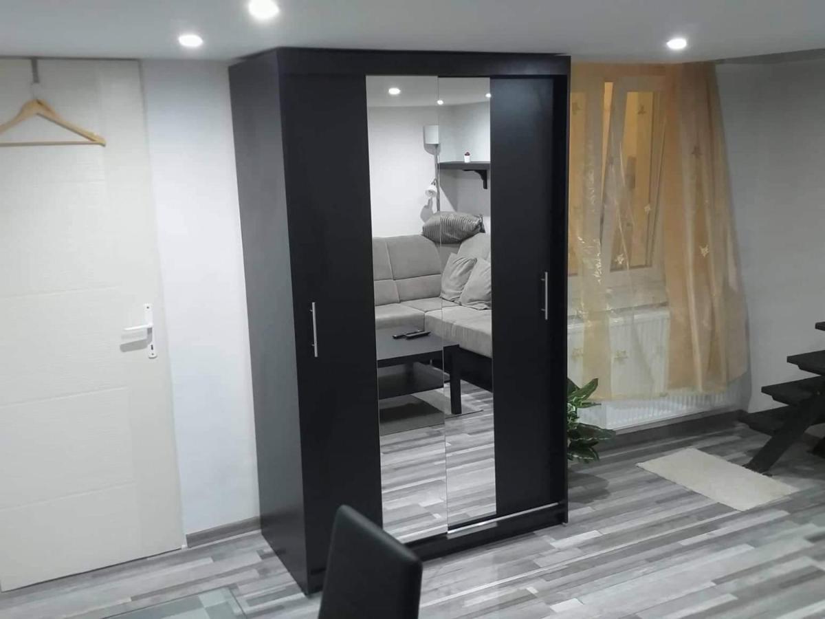 Little-Oasis Apartment Budapest Luaran gambar